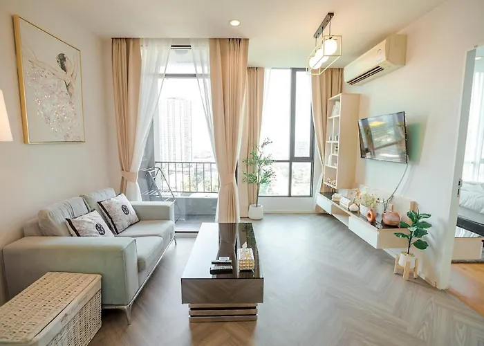 Luxury In The Heart Of Thonglor With A Rooftop Bar Апартаменты Бангкок