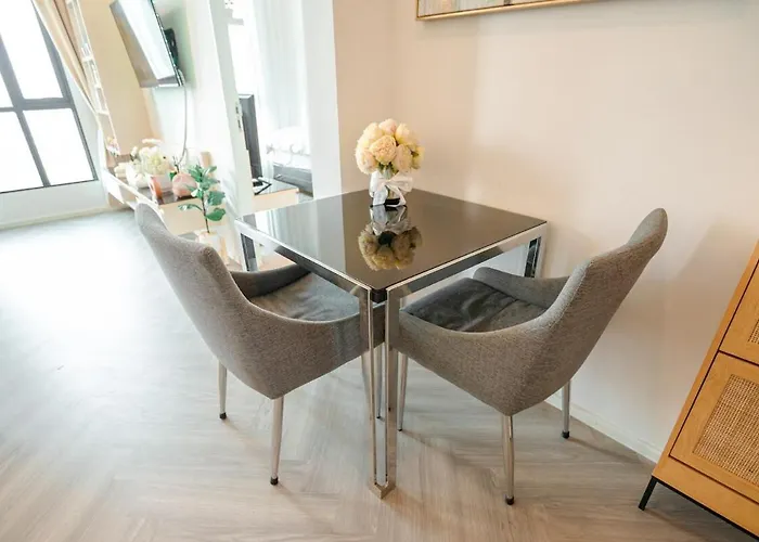 Luxury In The Heart Of Thonglor With A Rooftop Bar Апартаменты *